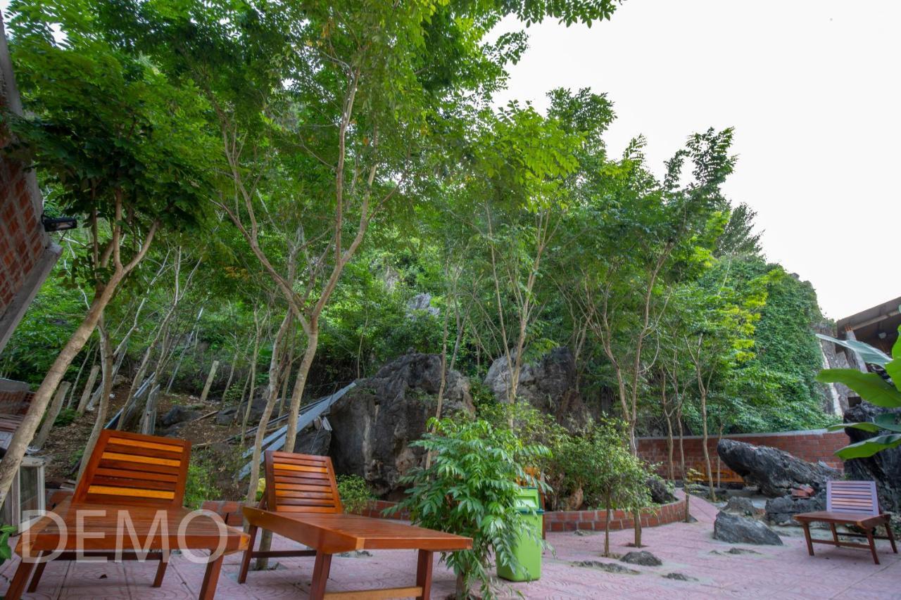 Thien Thanh Hotel Фонгня Экстерьер фото